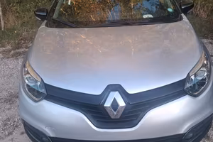 si vende renault captur
