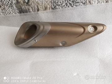 Flangia paracalore originale per scarico MT-09