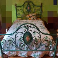 Letto una piazza e mezza con materasso