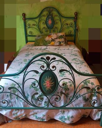Letto una piazza e mezza con materasso