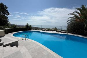 Villa di 334 m² con più di 5 locali a Ventimiglia