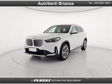 BMW iX1 eDrive 20 X-Line Special Edition