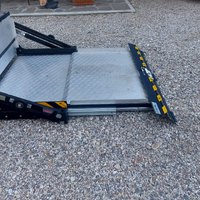 Pedana per carrozzina disabili elettroidraulica