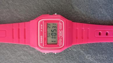 orologio Casio F-91W rosa