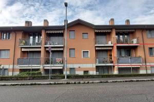 Immobile in asta di 97 m² con 3 locali e box auto 
