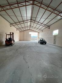 Magazzino - locale commerciale