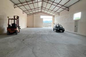 Magazzino - locale commerciale