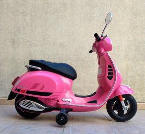 🛵 Vespa GTS Elettrica per Bambini - Colore Rosa