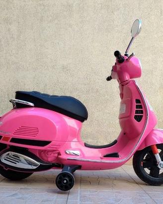 🛵 Vespa GTS Elettrica per Bambini - Colore Rosa
