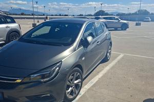 Opel Astra 1.6 diesel 136 CV