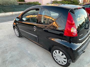 Peugeot 107 1.0 3p Plaisir
