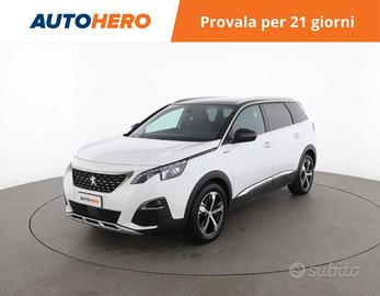 PEUGEOT 5008 XY02425