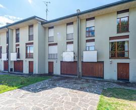 VILLA A SCHIERA D'ANGOLO A ARESE