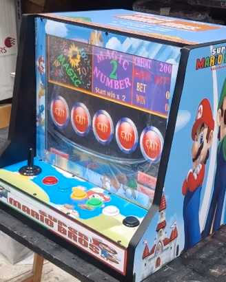 console e videogiochi Cabinato tavolo videopoker
