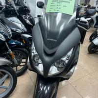 Honda SW-T 400 fine 2010 - PERMUTE