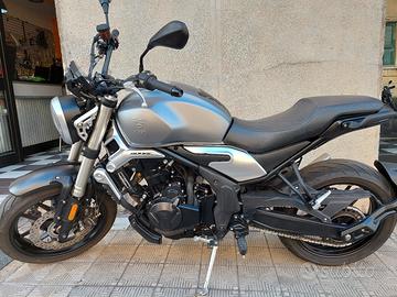 VOGE TROFEO 500 AC