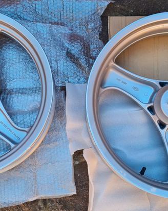 Cerchi per BMW R 850 RT del 2000 - perfetti
