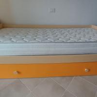 Letto songolo con letto estraibile