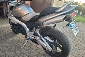 Moto suzuki gsr