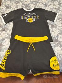 Maglietta e pantalone