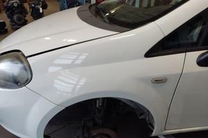 Parafango sinistro FIAT GRANDE PUNTO del 2014