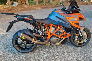 KTM 1290 SUPER DUKE GT (2023)