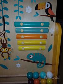 cartellino di legno con giochi Janod