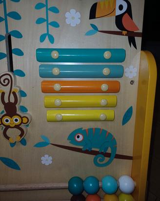 cartellino di legno con giochi Janod