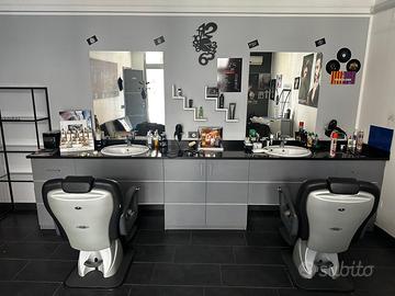 Arredamento completo per barbiere – pari al nuovo