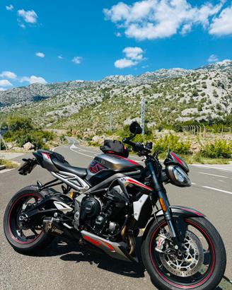Triumph street traipel 765 RS