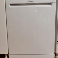 LAVASTOVIGLIE INDESIT 12 COPERTI