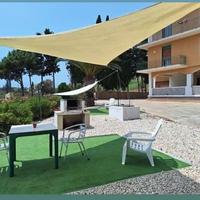 Soleggiato appartamento villa vista mare