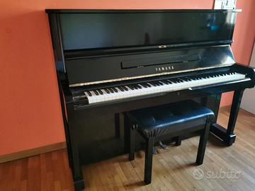 Pianoforte Yamaha U1 G