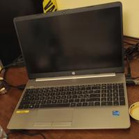 HP 250 G8 I7-1165G7 32 500 WIN11 2021
