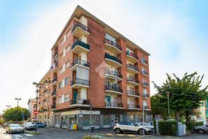 2 LOCALI A BEINASCO