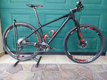 Focus Raven Carbon taglua M