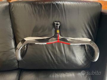 Manubrio bici corsa integrato carbonio FSA Plasma