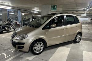 Lancia Musa 1.4 16v