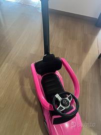 Macchinina bimbo con maniglione – usata pochissimo