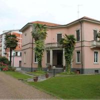 Villa a Gallarate (VA)