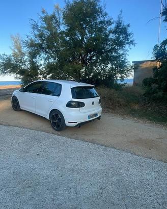 Golf 6 gti. Leggi