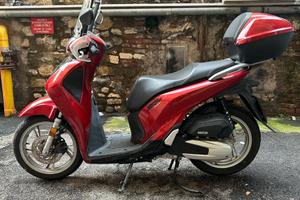 Scooter sh honda 150
