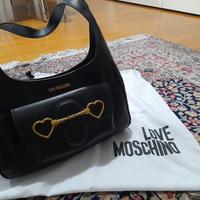 Borsetta elegante nera "Love Moschino".