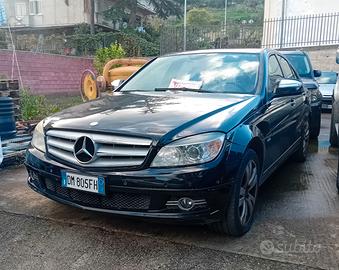 MERCEDES C 220 AVANTGARD