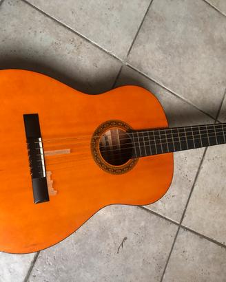 Chitarra classica acustica