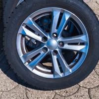 gomme invernali  su cerchi in lega
