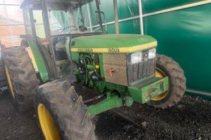 Jhon Deere 5500 DT