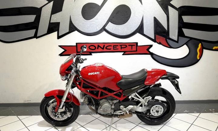 Ducati Monster 797 1000 S2 R