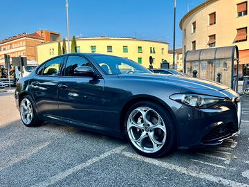 Alfa Romeo Giulia 2.2 Diesel 150 Cv super 2018