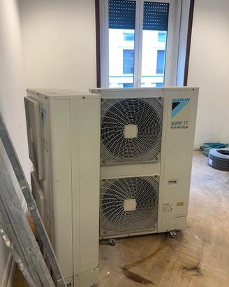 condizionatori VRV Daikin da 8Cv e centralizzatore
